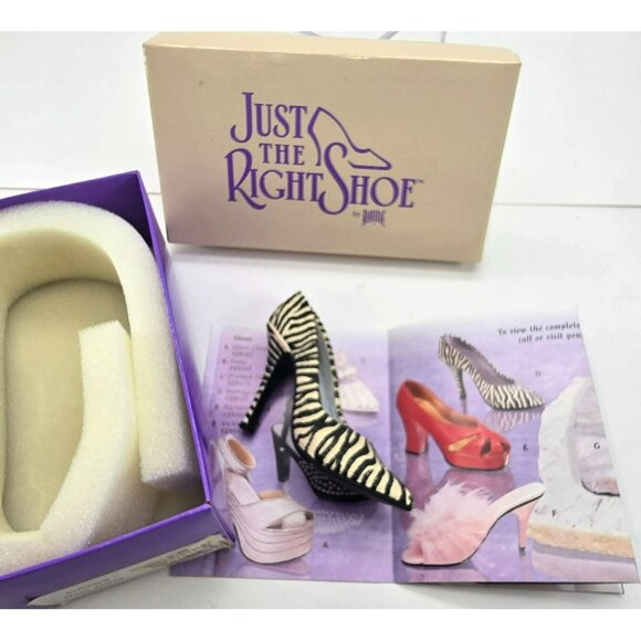 Seremgeti Just The Right Shoe Raine Zebra Stiletto Shoe Miniature Figurine PR603 - Picture 7 of 10